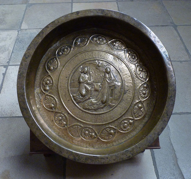 Datei:Taufschüssel Poppenreuth a.jpg
