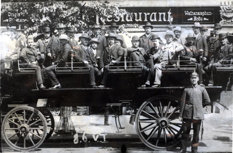 Datei:Poppenreuther Herrenpartie.jpg