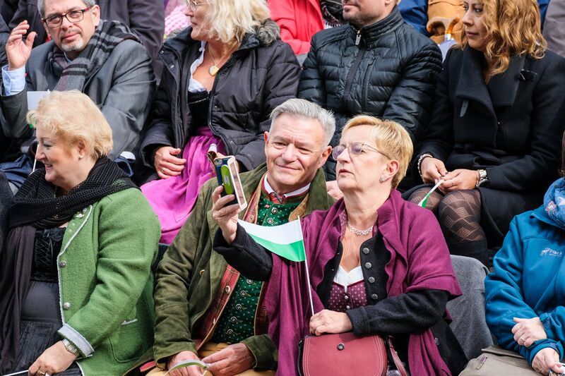 Datei:Erntedankfestzug Okt 2019 100.jpg