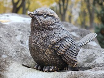 2025 11 07 Spatz Grabmal.jpg