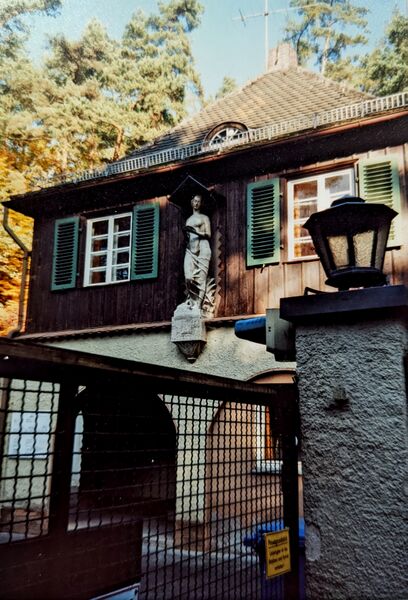 Datei:NL-FW 04 1665 KP Schaack Waldkrankenhaus 2001.jpg