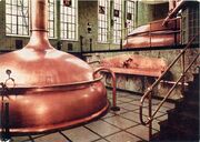 AK Kupferkessel im Sudhaus Humbser Geismann ngl ca 1970.jpg