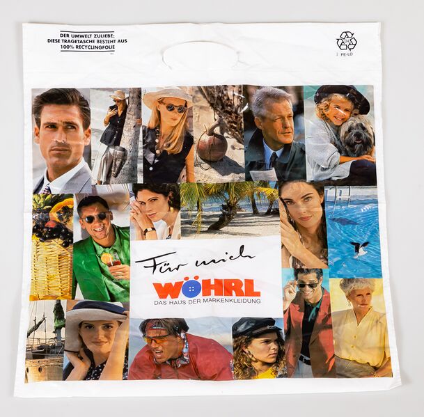 Datei:EKT069 Wöhrl Gustav-Schickedanz-Straße.jpg