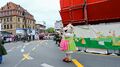 Erntedankfestzug - Aufstellung und Ablauf des Zuges aus der Südstadt zur Innenstadt, hier im Bild ... <span class="smw-highlighter" data-type="8" data-state="inline" data-title="Hinweis" title="Erntedankfestzug - Aufstellung und Ablauf des Zuges aus der Südstadt zur Innenstadt, hier im Bild das Maskottchen Betzala und im Hintergrund das Kamerateam des Bay. Fernsehen, Okt. 2025Urheber: Kamran SalimiErstellungsdatum: 12. Oktober 2025Lizenz: cc-by-sa-4.0"><span class="smwtticon note"></span><span class="smwttcontent">Erntedankfestzug - Aufstellung und Ablauf des Zuges aus der Südstadt zur Innenstadt, hier im Bild das Maskottchen Betzala und im Hintergrund das Kamerateam des Bay. Fernsehen, Okt. 2025<br>Urheber: <!--LINK'" 0:261--><br>Erstellungsdatum: <!--LINK'" 0:262--> <!--LINK'" 0:263--><br>Lizenz: cc-by-sa-4.0</span></span>