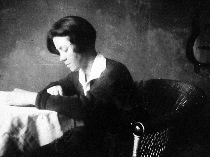 Datei:Hedwig Regnart 1936.jpg