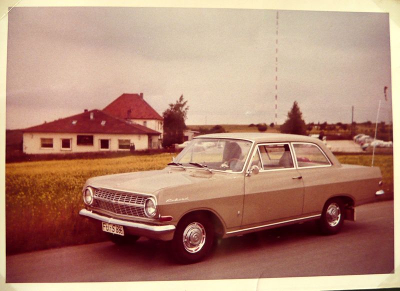 Datei:Opel Rekord 1963.jpg