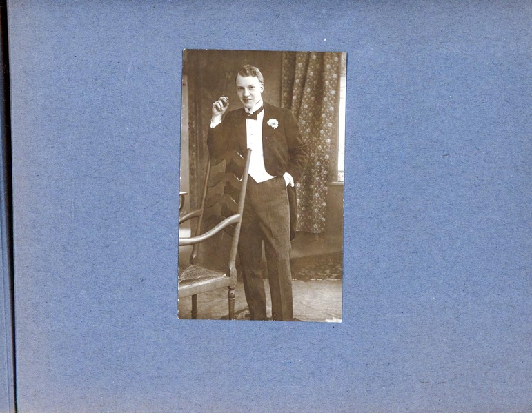 Datei:Jean Riffelmacher Album Nr 1 FW.pdf