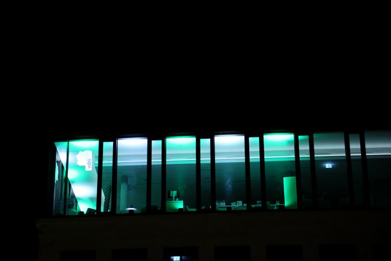 Datei:VoBü weiß-grün 2022.jpg