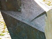 Bronzegänse Paisleyplatz (ehemals) (4).jpg