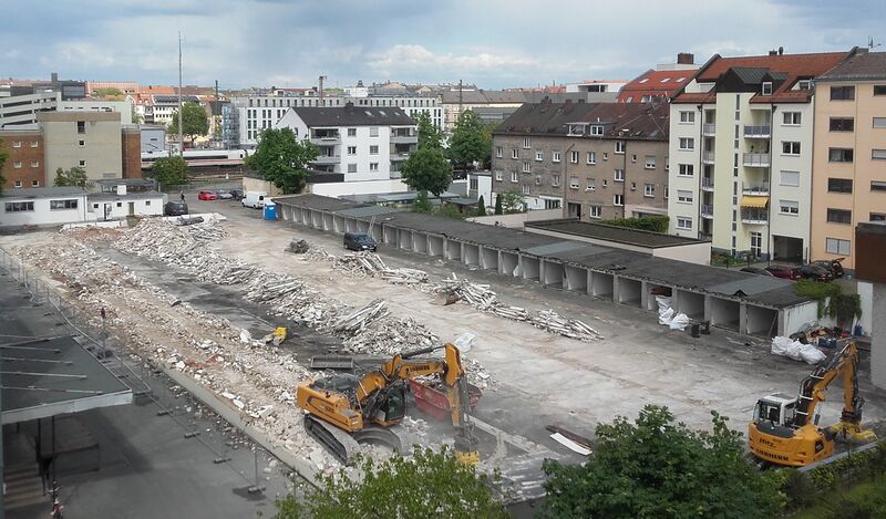 Datei:Garagenhof Abriss 2019.jpg