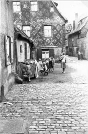 Schützenhof Laternenputzer, links 7-11; rechts Nr. 10,, 1934.jpg