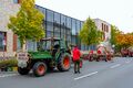 Erntedankfestzug - Aufstellung und Ablauf des Zuges aus der Südstadt zur Innenstadt, Okt. 2025 <span class="smw-highlighter" data-type="8" data-state="inline" data-title="Hinweis" title="Urheber: Kamran SalimiErstellungsdatum: 12. Oktober 2025Lizenz: cc-by-sa-4.0"><span class="smwtticon note"></span><span class="smwttcontent">Urheber: <!--LINK'" 0:381--><br>Erstellungsdatum: <!--LINK'" 0:382--> <!--LINK'" 0:383--><br>Lizenz: cc-by-sa-4.0</span></span>