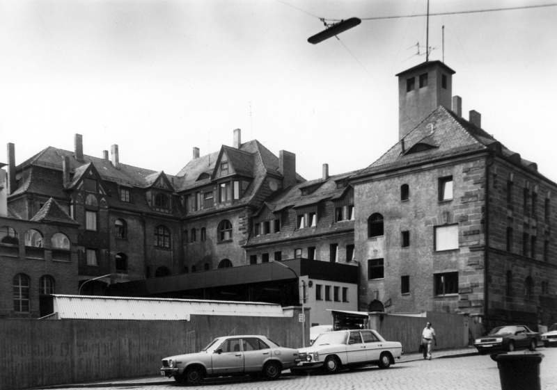Datei:Helmplatz 1980.jpg