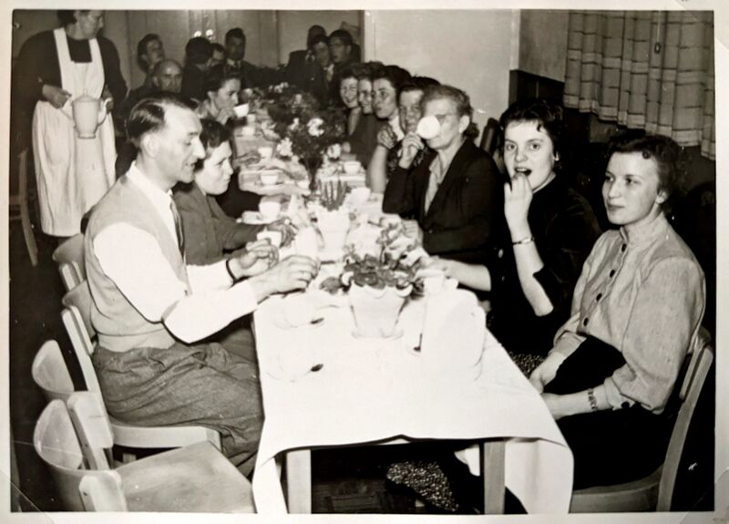 Datei:St Kirchenchor Chorprobe 1956.jpg