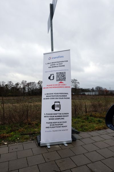 Datei:Corona Teststation Fürth Dez 2020 4.jpg