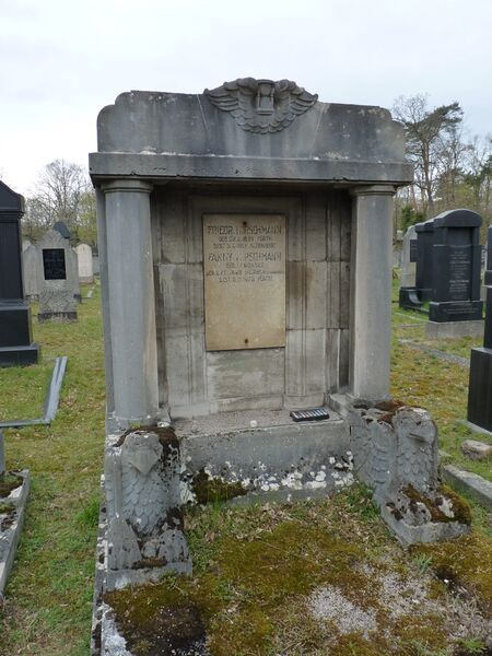 Datei:Grab Friedrich und Fanny Hirschmann.JPG