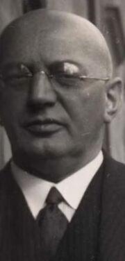 Hugo Mosbacher 1.jpg