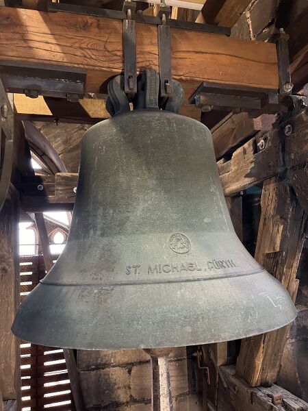 Datei:Glocke St. Michael.jpg