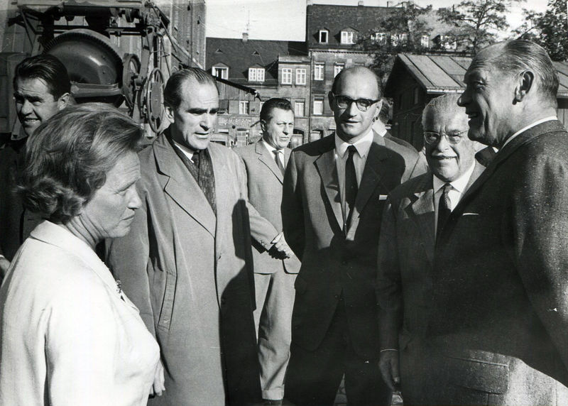 Datei:Humbser Schickedanz 1970 1.jpg