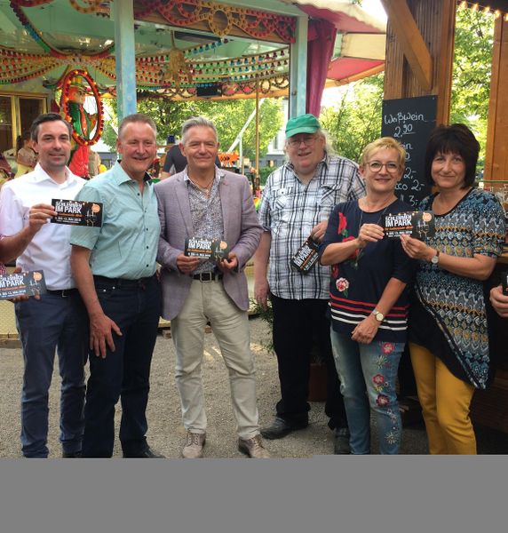 Datei:Schlemmen im Park 2018.jpg