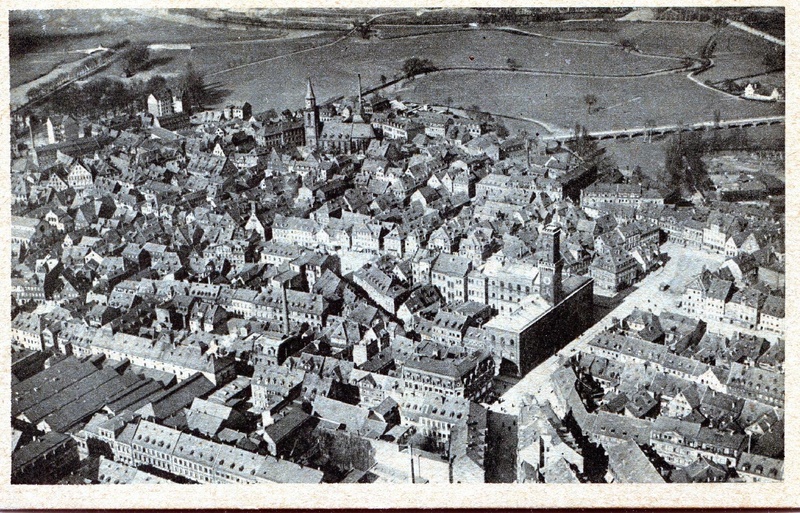 Datei:NL-FW 11-036 W Milde AK Luftbild Fürth 1930.pdf