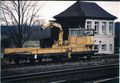 Bauzug im Ausweichgleis am Bahnhof Vach 1989 vor dem Stellwerk 1
