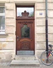Eingangstuer Otto-Seeling-Promenade 22.jpg