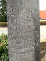 Grabstein des ehem. Pfarrers Philipp Wucherer auf dem Friedhof in Burgfarrnbach, Dez. 2019