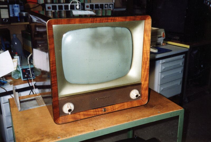 Datei:NL-FW 04 KP Schaack Grundig 1995 99.jpg