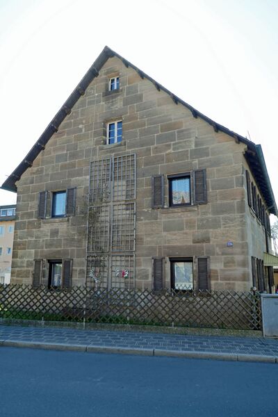 Datei:Unterfarrnb Str 229 20210404 0047.JPG