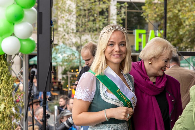 Datei:Kirchweiheröffnung Sept 2024 42.jpg