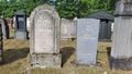 Grabsteine für  Elasar Ludwig Warszawski und Sohn David Warszawski <span class="smw-highlighter" data-type="8" data-state="inline" data-title="Hinweis" title="Urheber: ChrischmiErstellungsdatum: 24. Juni 2025Lizenz: cc-by-sa-4.0"><span class="smwtticon note"></span><span class="smwttcontent">Urheber: Chrischmi<br>Erstellungsdatum: <!--LINK'" 0:16--> <!--LINK'" 0:17--><br>Lizenz: cc-by-sa-4.0</span></span>