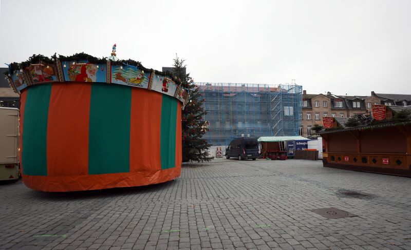 Datei:Weihnachtsmarkt 2021.jpg