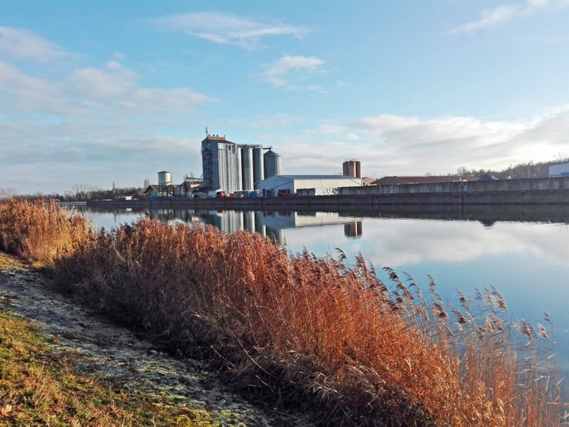 Datei:Hafen Fürth 2020.jpg