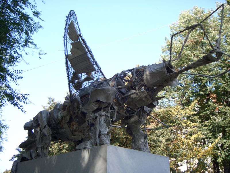 Datei:Kunst Willy-Brandt-Anlage 009.jpg