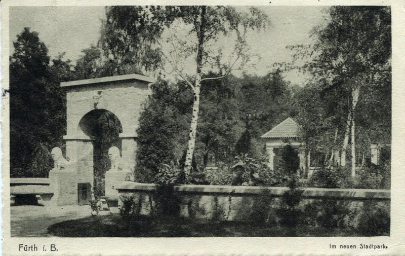 Datei:Stadtpark Löwen gel 1926.jpg