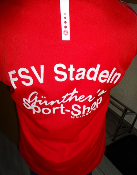 Datei:FSV Stadeln Trikot 1.jpg