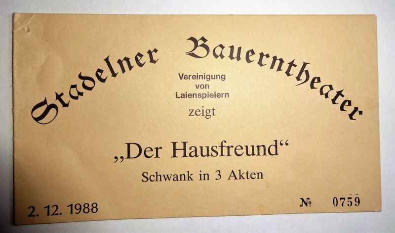 Datei:Eintrittskarte Stadelner Bauerntheater 1988.jpg