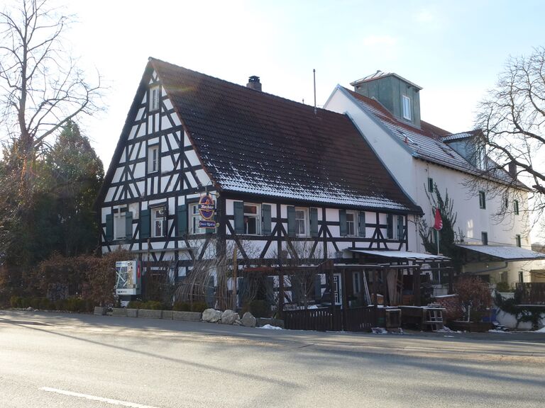 Stadelner Hauptstraße 181 1.JPG