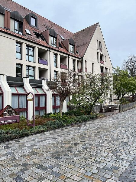 Datei:Wohnstift Käthe-Löwenthal 2023.8.jpg
