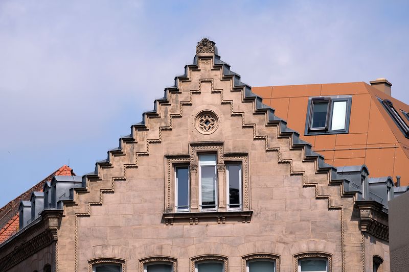 Datei:LES 13 Dach 2018 1.jpg