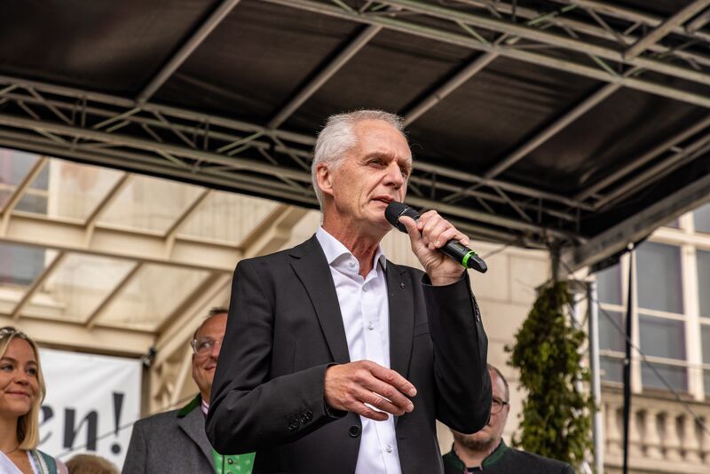 Datei:Kirchweiheröffnung Sept 2024 17.jpg