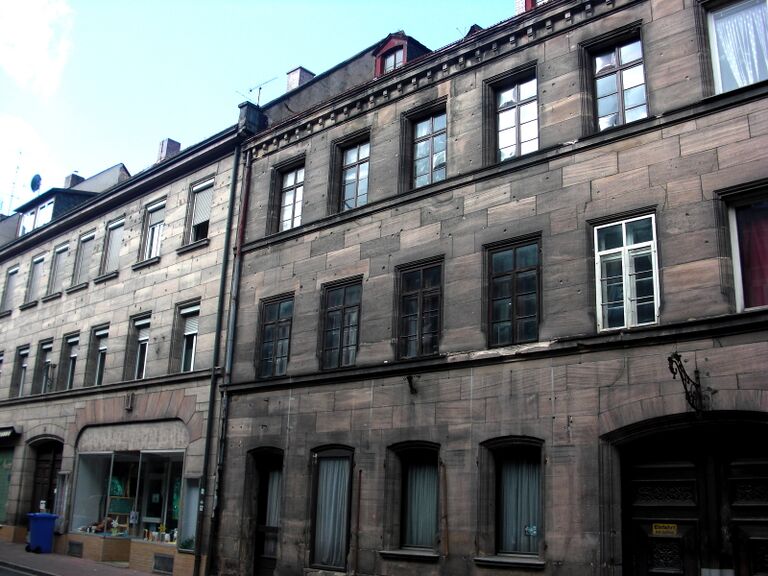 Theaterstraße 20-22 Kriegsschaden.JPG