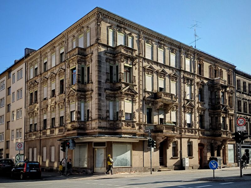 Datei:2025-02-17 Schwabacher Straße 71-71a.jpg