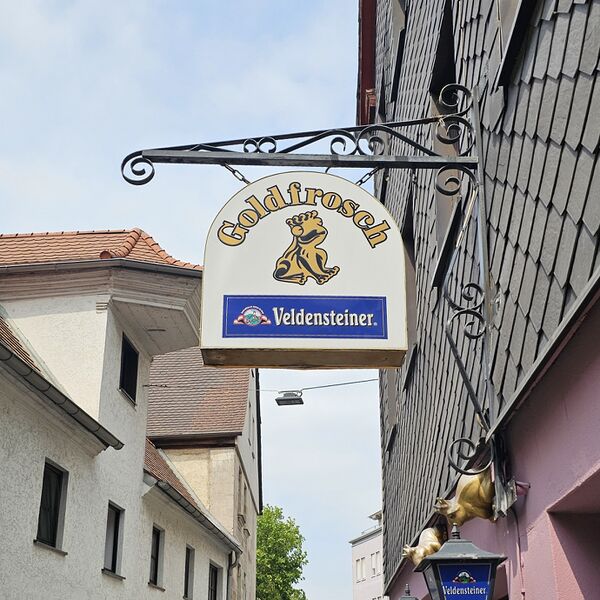 Datei:2025 08 23 Goldfrosch (2).jpg