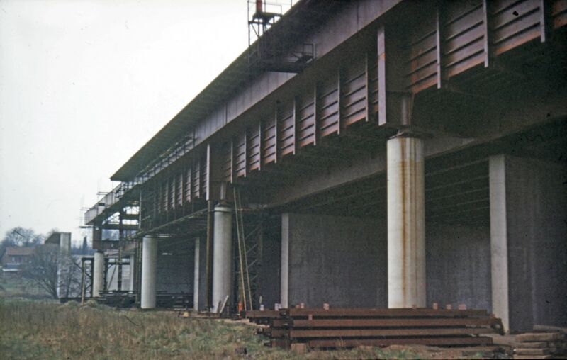 Datei:Kanalbrücke 1968 (3).jpg