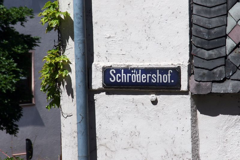 Datei:Schild Schrödershof.jpg
