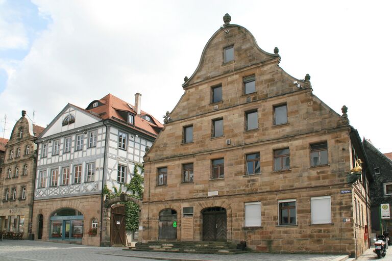 Goldener Schwan IMG 1760.jpg