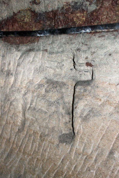 Datei:Kreuz im Mariensteigstollen.jpg