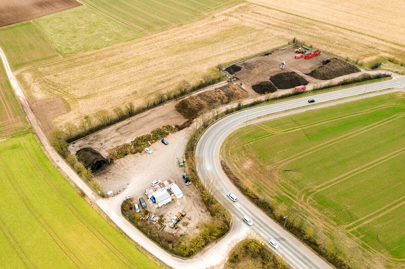 Datei:Kompostplatz Burgfarrnbach Mrz 2021.jpg